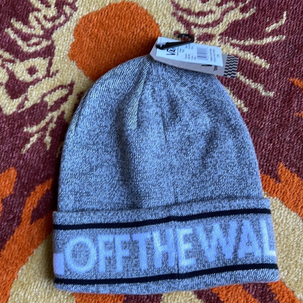 Vans Men’s - Women’s VNOA7UDFGRH
STACKTON STRIPE
OS Beanie - Picture 11 of 16